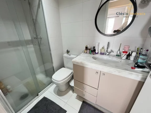 Imagem Apartamento 1 Quarto | Sala com Varanda | 1 Vaga, 45m² Útil | República