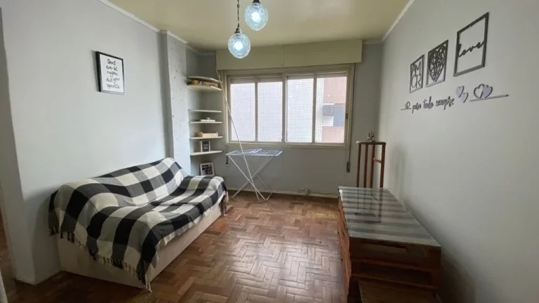 Apartamento à venda no bairro Cidade Baixa - Porto Alegre/RS