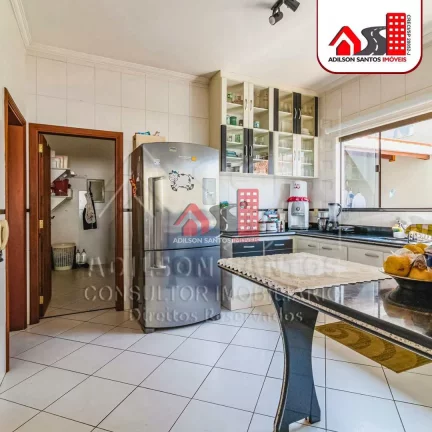 Imagem Sobrado de Condomínio com 4 dorms, Jardim Elite, Pirassununga - R$ 1.1 mi, Cod: 98