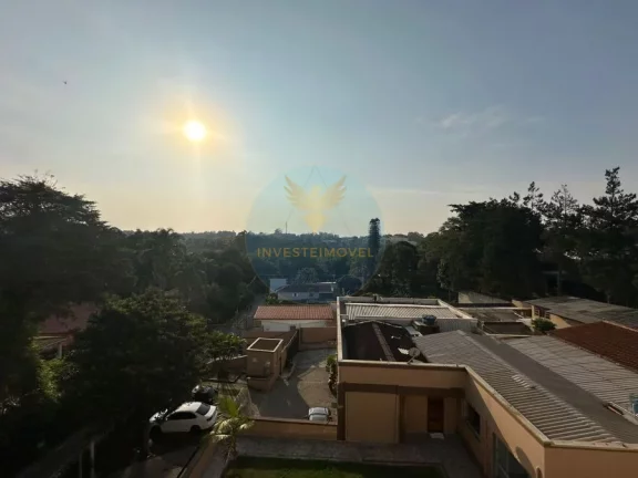 Imagem Casa triplex com quintal e suíte master  Granja Viana