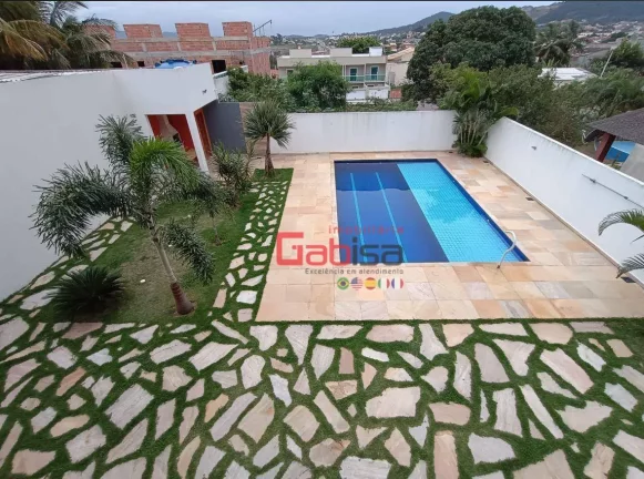 Imagem Casa com 1 dormitório à venda, 400 m² por R$ 480.000,00 - São Pedro da Aldeia - São Pedro da Aldeia/RJ