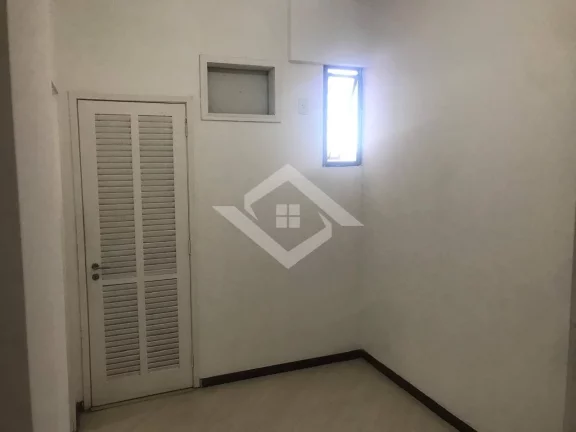 Imagem Apartamento de 3 Quartos com Suíte à Venda no Condomínio Barra Sol