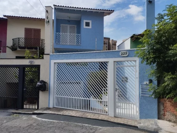 Imagem Sobrado com 188 metros quadrados de área construída, com sala para dois ambientes, sanca no teto, ...