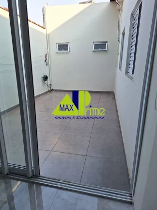 Imagem Casa à venda na Penha de França, São Paulo-SP, 2 quartos, 1 suíte, 2 salas, 3 vagas de garagem e 230m² de área.