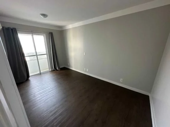 Imagem Apartamento semi-mobiliado com 1 suíte, 2 Demi e 2 vagas de garagem na Praia Brava em Itajaí