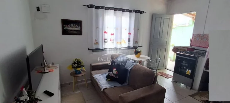 Imagem São 3 Casas de 3 Cômodos, 134m², Escritura, 1 Vaga, Água e Luz separadas no Parque Boa Esperança, Mauá-SP