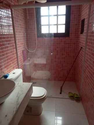 Imagem Casa para Venda em Itanhaém, Parque Augustus, 2 dormitórios, 2 suítes, 2 banheiros, 6 vagas