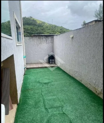 Imagem CASA TRIPLEX COM 300M2 EM CONDOMÍNIO FECHADO TAQUARA MUITO BOM GOSTO