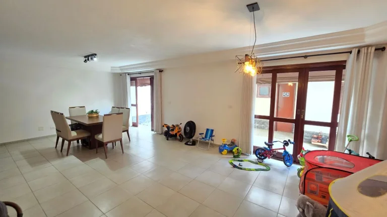 Imagem Casa com 3 suítes à venda, 259 m² por R$ 1.150.000