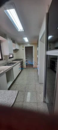 Imagem Apartamento de alto padrão com 4 dormitórios + 3 vagas - Vila Suzana