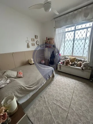Imagem Casa de Alto Padrão para Venda ou Locação no Brooklin Paulista, São Paulo-SP: 3 Quartos, 2 Salas, 2 Banheiros, 3 Vagas, 250m².