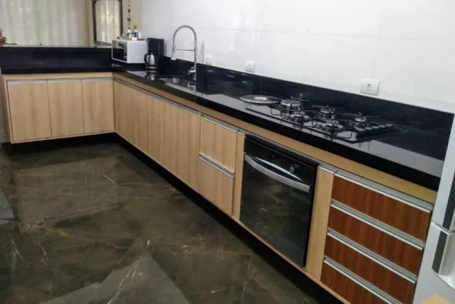 Imagem Casa para Venda por R$600.000,00 com 210m², 1 dormitório, 2 suites e 3 vagas - Jardim catarina, São paulo / SP - Cód. BDI37438