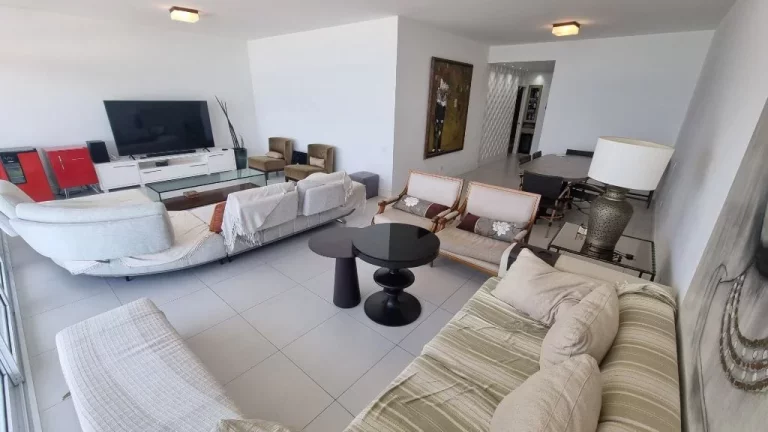 Imagem Apartamento com 4 dormitórios à venda, 190 m² - Pitangueiras - Guarujá/SP