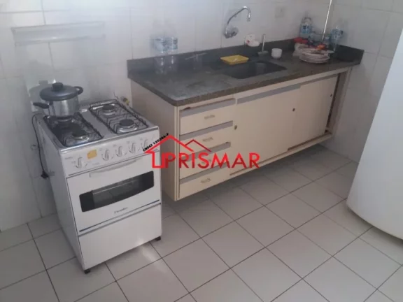 Imagem Frente 2 Dormitórios, 1 suíte, depend empregada Vaga demarc