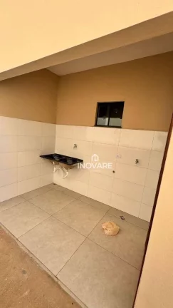 Imagem Casa com 3 dormitórios à venda por R$ 240.000,00 - Parque Vale dos Buritys III - Itumbiara/GO