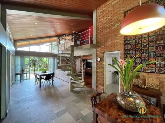 Imagem Casa MOBILIADA 4d (3sts) , lareira, piscina, anexos gourmet/multiuso!