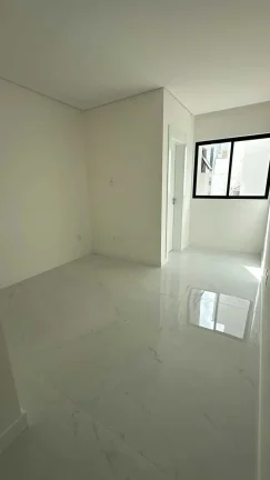 Imagem Apartamento com 2 suítes e 1 vaga de garagem em Camboriú/SC