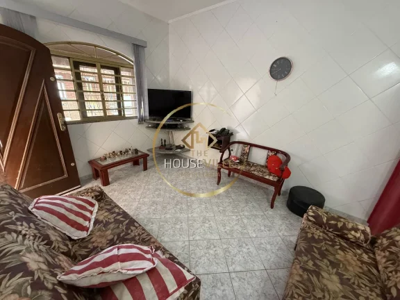 Imagem Casa Térrea 2 dormitórios com Edícula, Golfinho, Caraguatatuba.