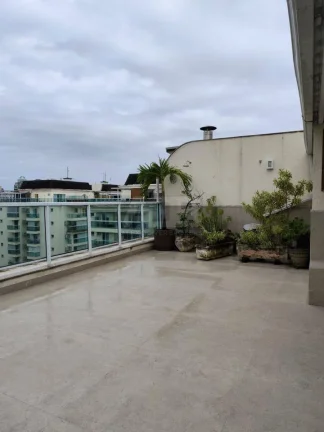 Imagem Cobertura à venda na Barra da Tijuca, 3 quartos, 3 vagas, 203m2.