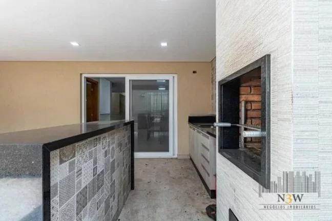 Imagem Sobrado à venda na Vila Leopoldina São Paulo SP com 3 suítes, 3 vagas de garagem e 201m² de área construída em um terreno de 183m².