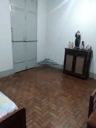Imagem Casa à venda no bairro Centro - Guaratinguetá/SP