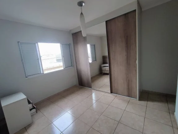 Imagem Casa no Jd. Sta. Paulina