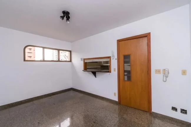 Imagem Apartamento 370M², 4Q, 3 Suítes, 5 Banheiros, 4 Vagas, Lareira, Piscina Coberta, Sauna Seca e Úmida, Salão de Festas, Depósito, Dep. Compl. de Serviço