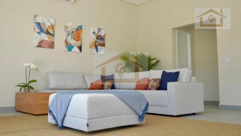 Imagem Casa com 3 quartos sendo um suíte, 3 vagas. Novidade na Granja Viana!