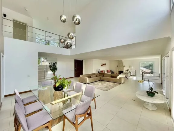 Imagem Cond Palos Verdes - 4 stes. Casa moderna impecável, piscina, gourmet!