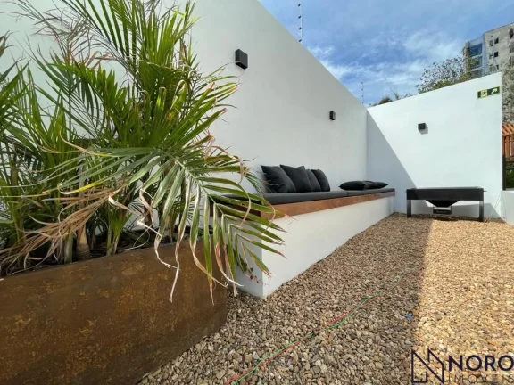 Imagem Apartamento mobiliado 2 dormitórios, suíte, 94 m² no Centro