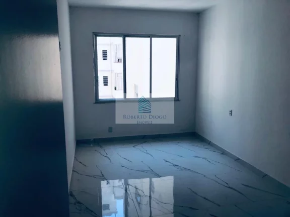 Imagem Imóvel de Luxo em Copacabana: Apartamento de 3 Quartos, 2 Suítes e 1 Vaga de Garagem - Rio de Janeiro-RJ