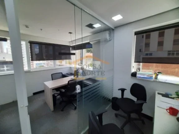 Imagem Sala comercial no 8º andar, composta por 2 salas unificadas de 51m² cada, totalizando 102m².

Loc...