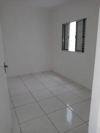Imagem Apartamento em Americana disponível para venda.Condomínio privado conta com dois dormitórios, coz...