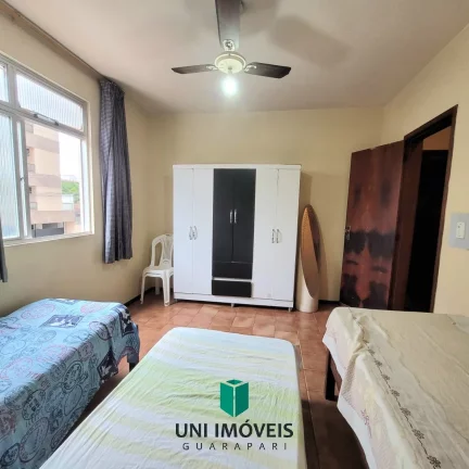 Imagem Oportunidade ! Apto à venda 3 qtos/ 1 suíte , área lateral e 2 vagas de garagem na Praia do Morro .
