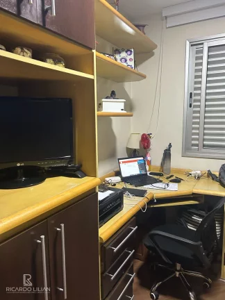 Imagem Apartamento com 3 dormitorios sendo uma suite, andar alto e uma vaga de garagem - Cambuci/Liberdade