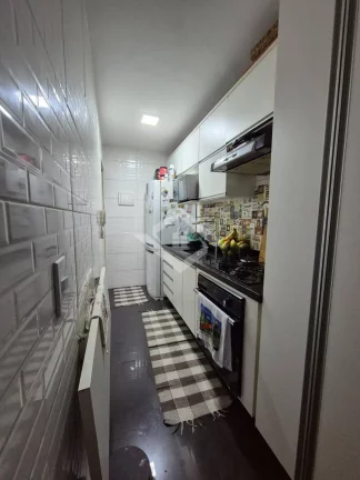 Imagem Apartamento Térreo Reformado de 2 Quartos em Campo Grande