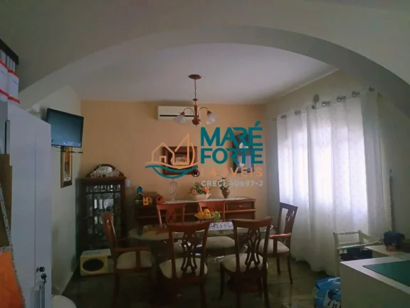 Imagem ((OPORTUNIDADE)) *LINDA CASA COM 05 DORMITORIOS EM TAUBATÉ* - ACEITA PERMUTA POR IMÓVEL EM UBATUBA.