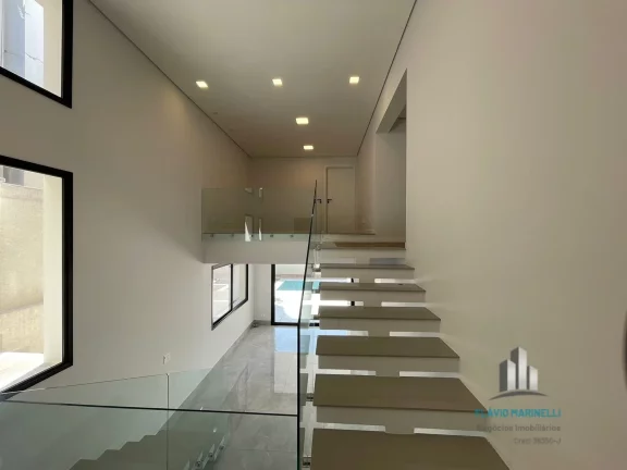 Imagem Belíssima Casa no Aphaville 3 de 310m² com 3 Suítes e 6 Vagas