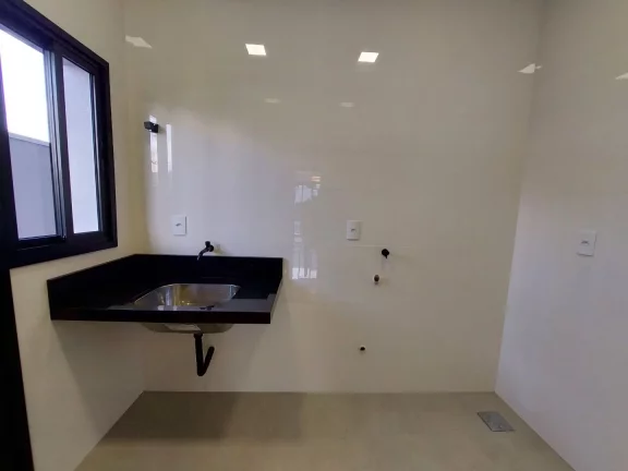 Imagem CASA TÉRREA DE ESQUINA - 3 SUÍTES E PISCINA - RESIDENCIAL JARDIM VITÓRIA - NOVA ODESSA