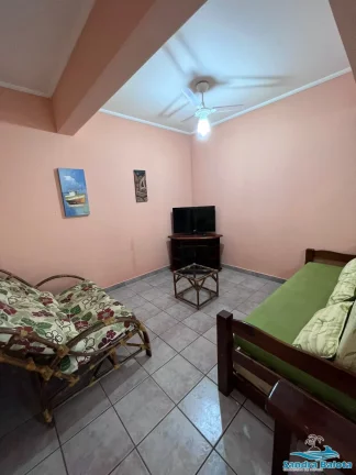 Imagem Apartamento com 3 dormitórios a 100 metros da Praia Grande