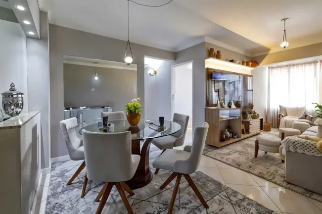 Imagem Apartamento mobiliado com 3 dormitórios sendo 1 suíte e 1 vaga em Balneário Camboriú/SC