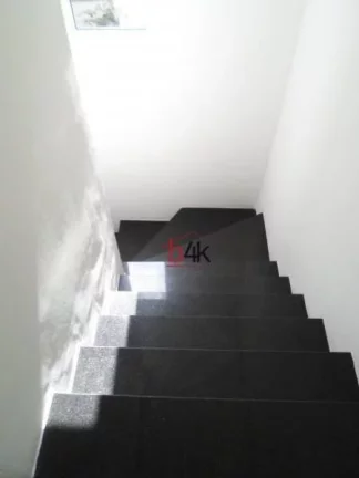Imagem Casa com 5 dormitórios à venda, 240 m² e 2 vagas de garagem - Brooklin