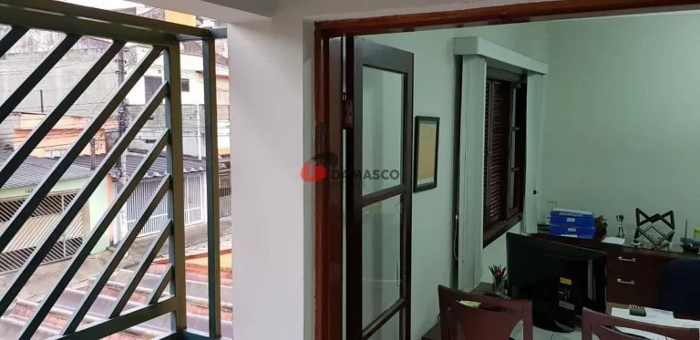 Imagem Sobrado à venda 3 Quartos, 1 Suite, 2 Vagas, 165M², Vila Mazzei, Santo André - SP