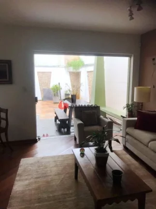 Imagem Sobrado à venda 3 Quartos, 2 Suites, 4 Vagas, 304M², Jardim São Caetano, São Caetano do Sul - SP