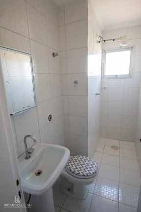 Imagem "Espaçosa cobertura duplex de 3 dormitórios e duas vagas de garagem: seu novo lar perto de tudo!"