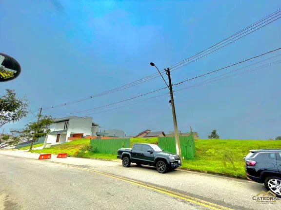 Imagem Terreno à Venda de 553m² por R$689.000,00 em condomínio fechado Terras de Jundiaí