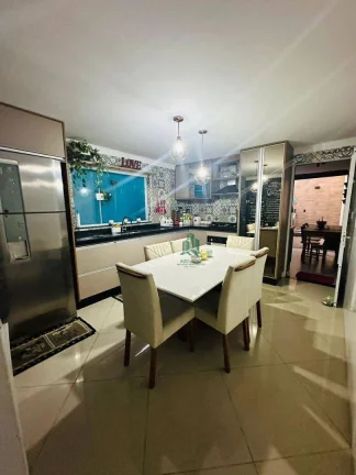 Imagem Sobrado com 3 dormitórios à venda, 200 m² por R$ 750.000,00 - Jardim Jovaia - Guarulhos/SP