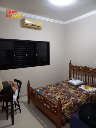 Imagem Imperdível! Casa à venda em Ribeirão Preto-SP, Ribeirânia, 3 quartos, 1 suíte, 2 salas, 3 banheiros, 4 vagas, 214,50m².