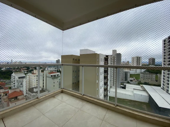 Imagem Apartamento sofisticado com 3 dormitórios e vista privilegiada no Parque Campolim