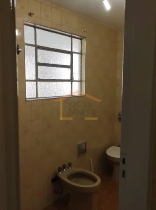 Imagem São 2 imóveis, um sobre o outro, exatamente iguais, cada um com 2 dormitórios, sala, varanda, coz...